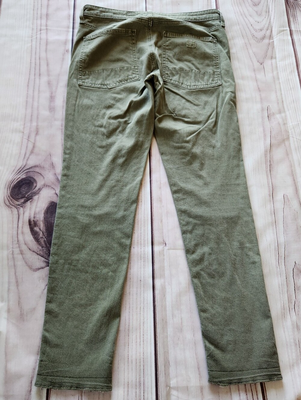 Adriano Goldschmied "The Avery Roll-up" Pinstripe Pant Green | Women's Size 29 - Picture 7 of 11